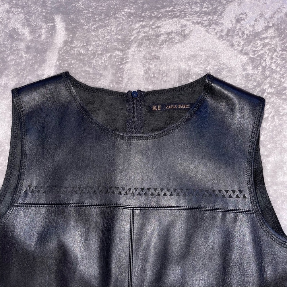Black Zara Basic Elegant Midi Sleeveless Leather Dress - Picture 5 of 11